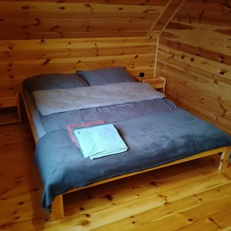 Miodowa Cisza Szafarnia (Warmian-Masurian)